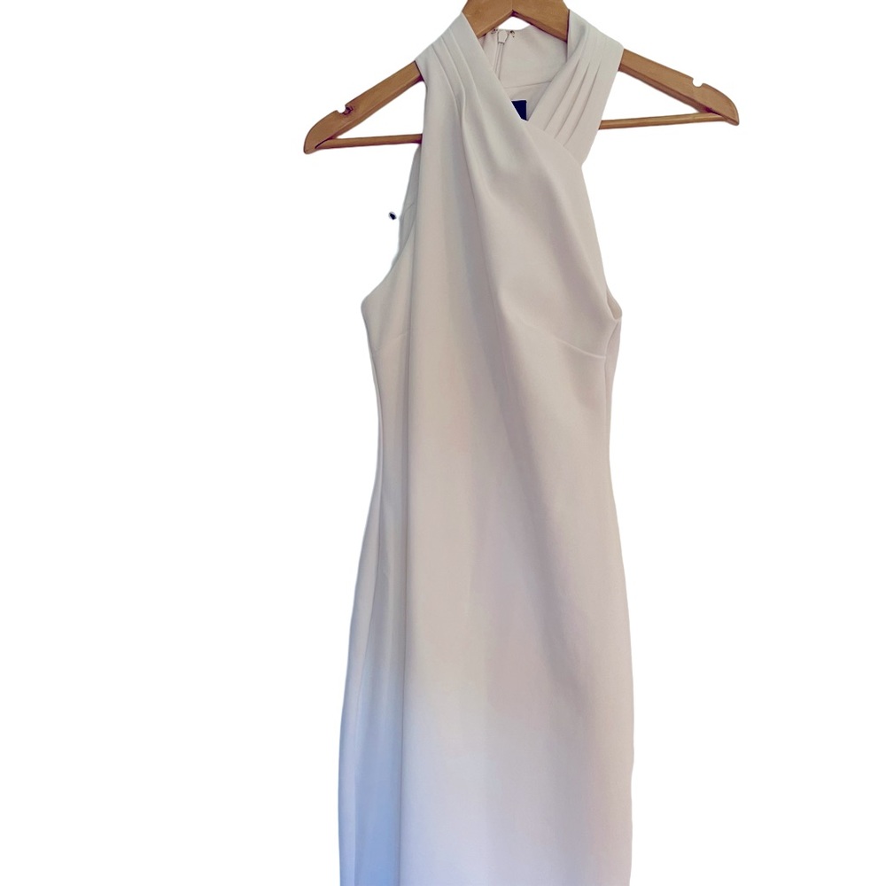 Elegant white, fitted Rachel Roy knee length dress
